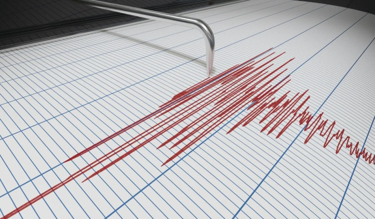 زلزال بقوة 4.4 درجة يضرب قبالة سواحل جاوة الشرقية بإندونيسيا
