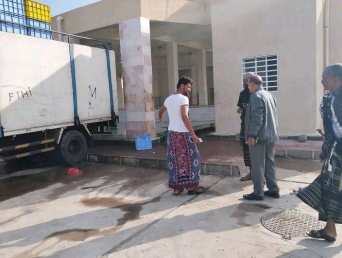 تدشين مركز إنزال سمكي جديد في ذو باب المندب يعزز الاقتصاد المحلي وسبل العيش